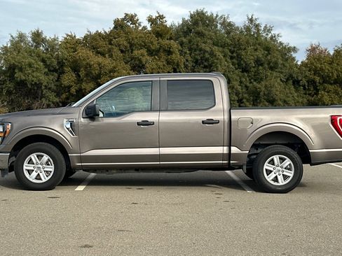 Used 2023 Ford F150 XLT image 7