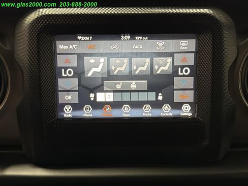 Used 2018 Jeep Wrangler Sport AWD/4WD image 11