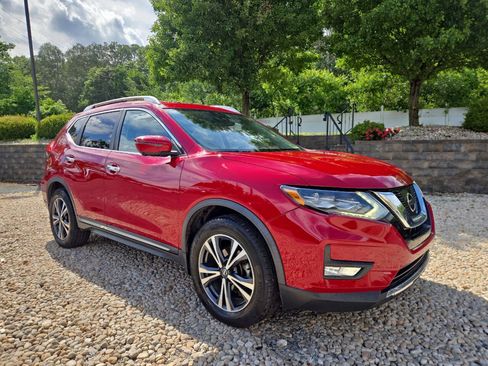 Used 2017 Nissan Rogue SL w/ SL Premium Package AWD/4WD image 1