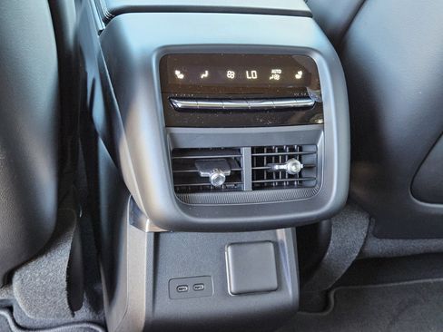 New 2026 Cadillac Lyriq V AWD/4WD image 19