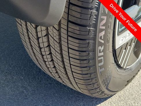 Used 2026 Nissan Kicks SV w/ SV Premium Package FWD image 29
