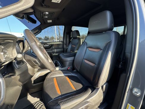 Certified 2021 GMC Sierra 1500 AT4 w/ AT4 Premium Package image 11