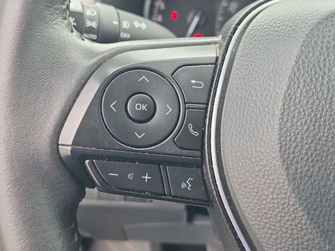 Certified 2025 Toyota RAV4 XLE Premium FWD image 25