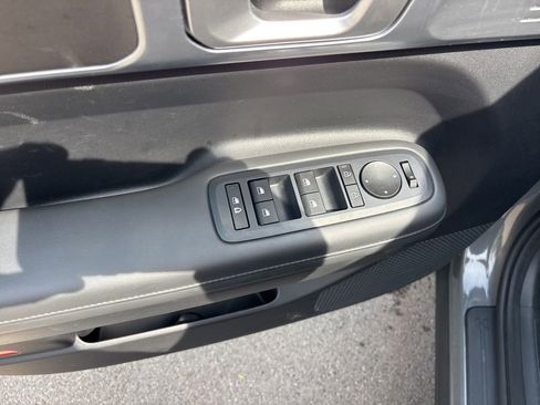 Used 2025 Hyundai Santa Fe SEL AWD/4WD image 22