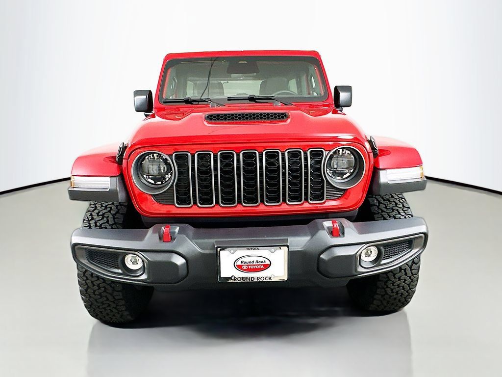 Used 2026 Jeep Wrangler Unlimited Rubicon AWD/4WD image 2