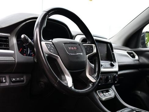 Used 2020 GMC Acadia SLT w/ Driver Alert Package II AWD/4WD image 10