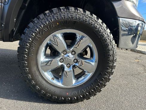 Used 2018 RAM 1500 Big Horn image 32