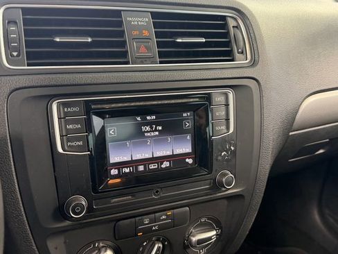 Used 2017 Volkswagen Jetta S FWD image 17
