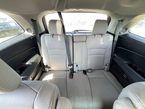 Used 2021 Honda Pilot Touring image 26