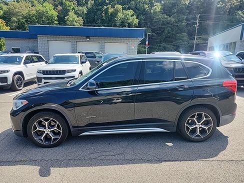 Used 2017 BMW X1 xDrive28i AWD/4WD image 4