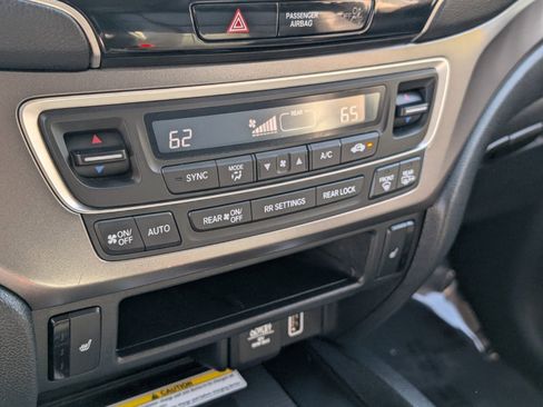 Used 2022 Honda Pilot Special Edition image 28