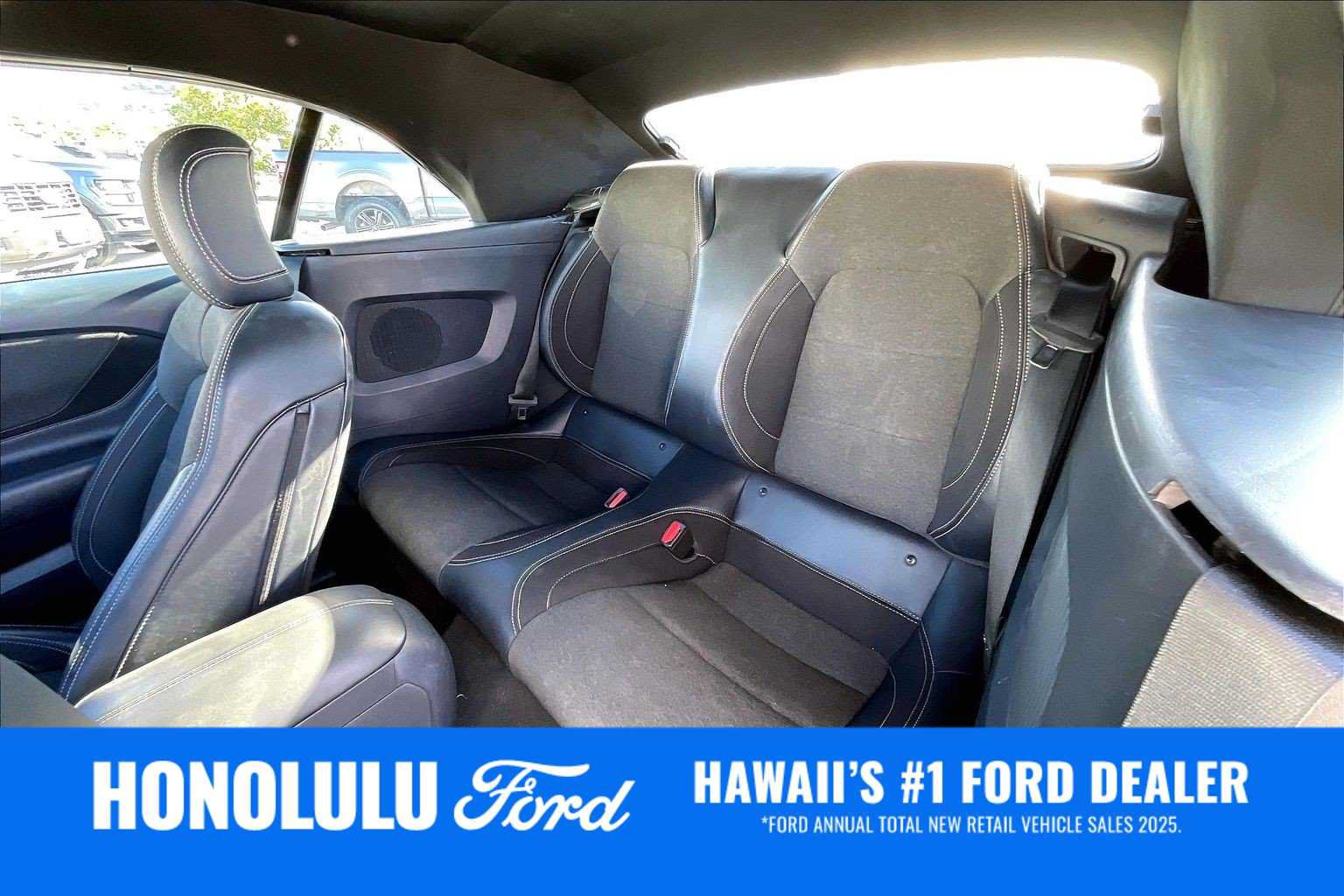 Used 2024 Ford Mustang Convertible RWD image 28