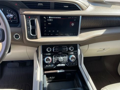 Used 2024 GMC Yukon XL Denali w/ Max Trailering Package image 20