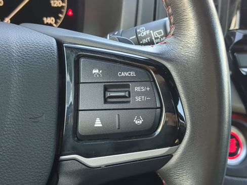 Used 2025 Honda Odyssey Sport-L image 22