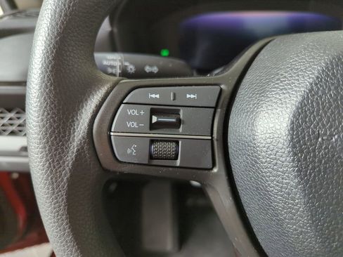 Certified 2025 Honda Accord SE image 28