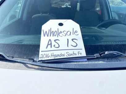 Used 2016 Hyundai Santa Fe SE