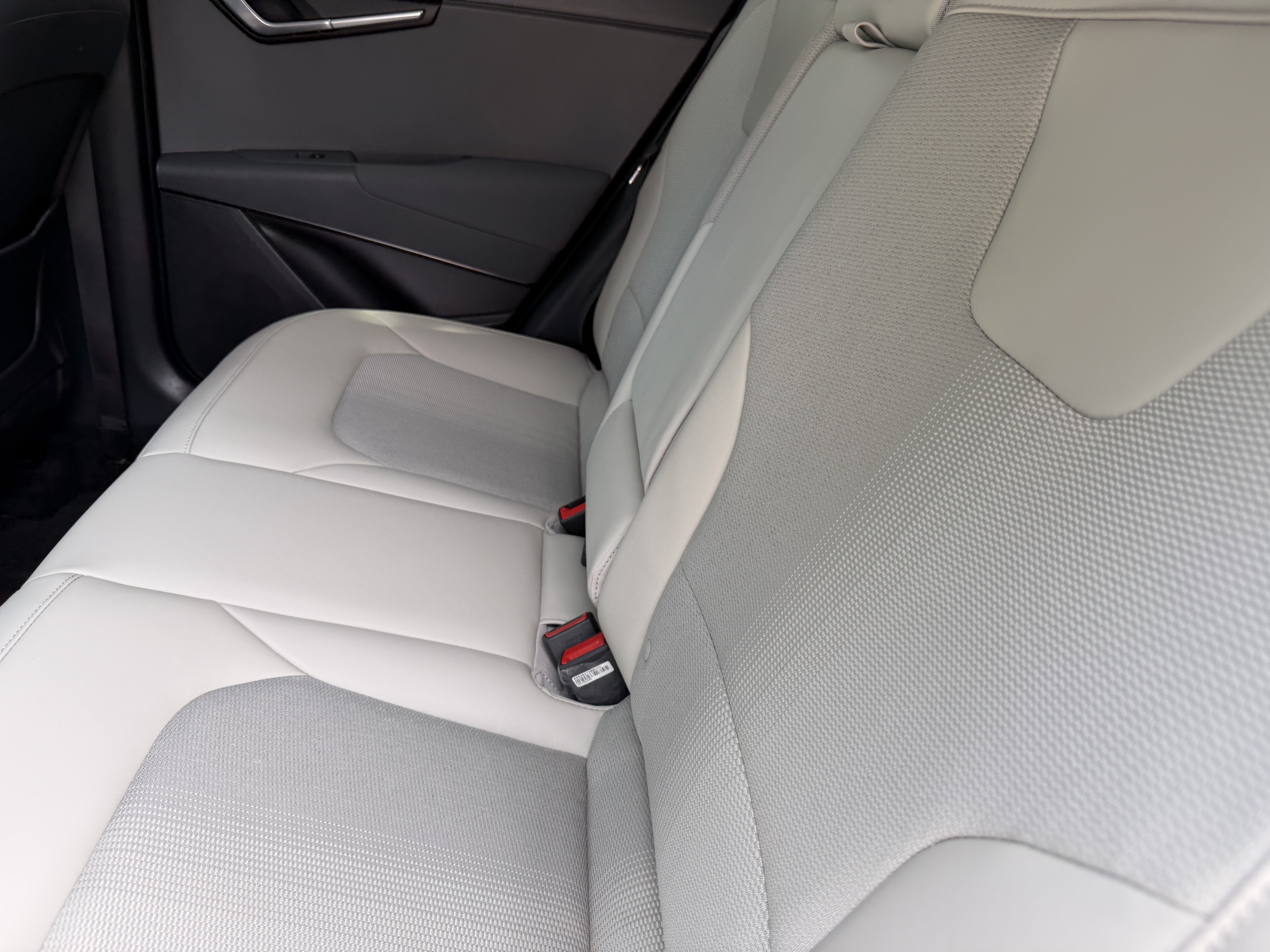 Certified 2024 Kia Niro EX Touring FWD image 15