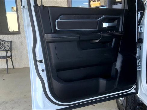 Used 2024 RAM 3500 Big Horn image 20