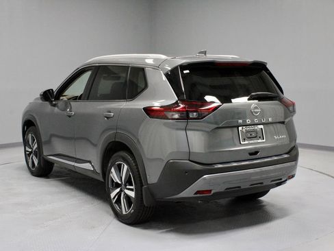 Certified 2023 Nissan Rogue SL w/ SL Premium Package AWD/4WD image 9