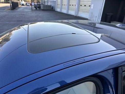 Certified 2025 BMW i5 M60 w/ Premium Package image 36