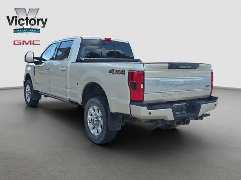 Used 2017 Ford F350 Platinum w/ Platinum Ultimate Package AWD/4WD image 14