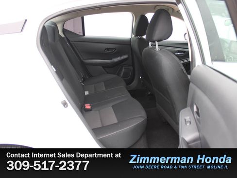 Used 2024 Nissan Sentra SV image 7