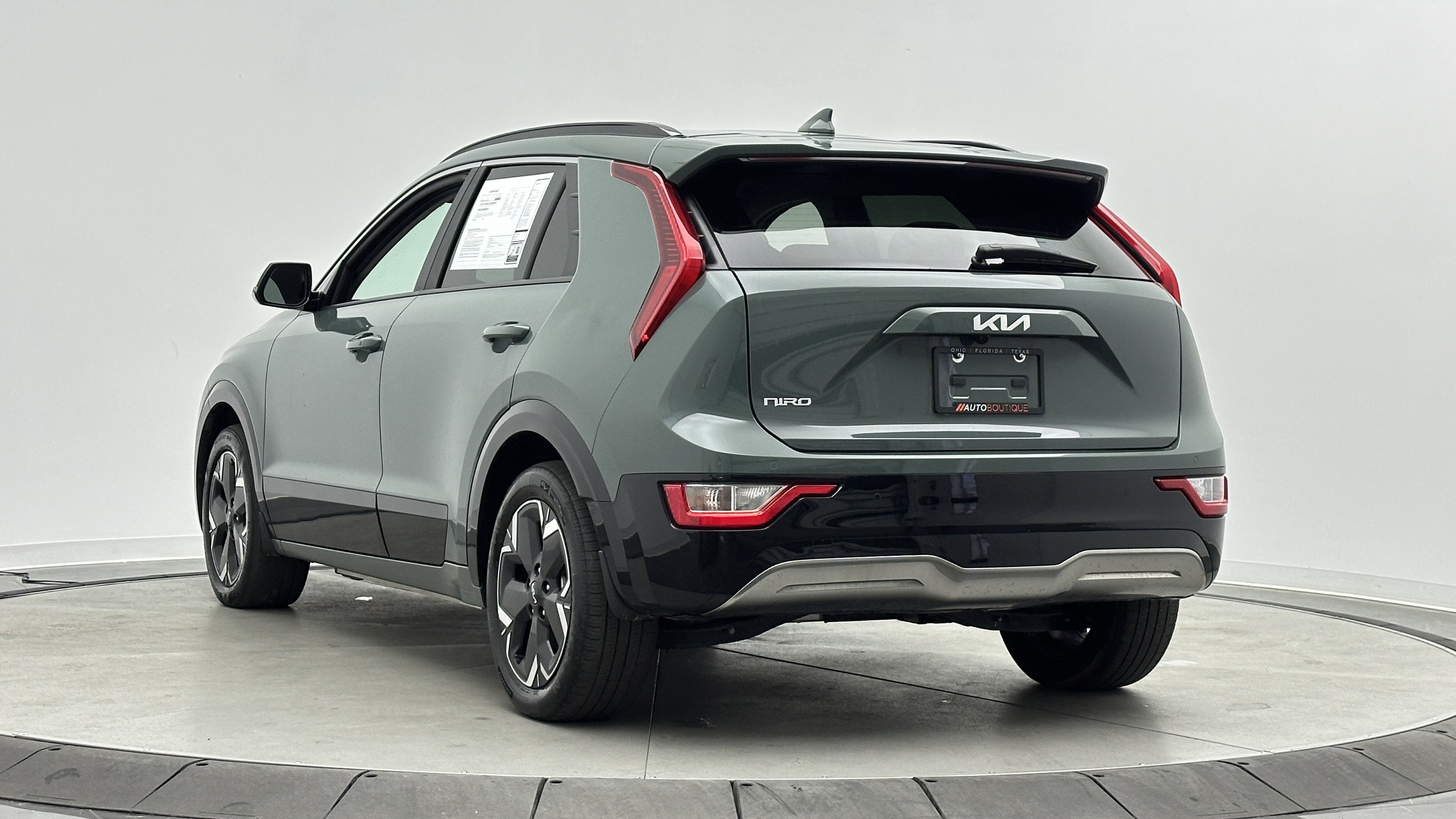 Used 2024 Kia Niro Wind FWD image 6