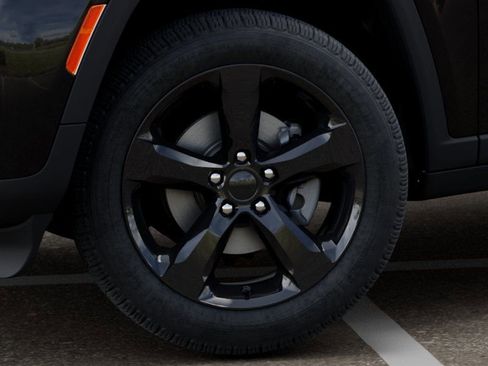 New 2026 Jeep Grand Cherokee L Limited w/ Limited Altitude Package RWD image 8