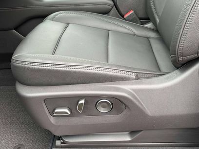 New 2026 GMC Yukon Denali w/ Denali Reserve Package