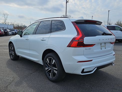New 2026 Volvo XC60 B5 Plus w/ Protection Package Premier AWD/4WD image 4