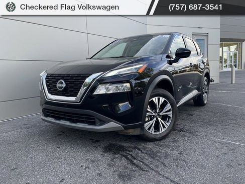 Used 2023 Nissan Rogue SV image 1