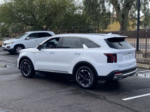 New 2026 Kia Sorento S w/ S Panoramic Sunroof Package image 3