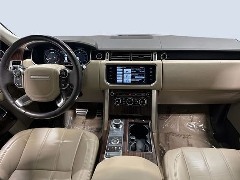Used 2015 Land Rover Range Rover Supercharged AWD/4WD image 18