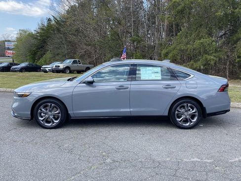New 2026 Honda Accord EX-L image 2
