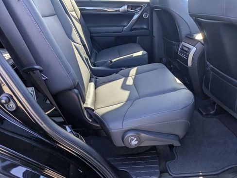 Used 2023 Lexus GX 460 Premium AWD/4WD image 35
