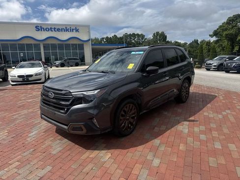 Used 2025 Subaru Forester Sport AWD/4WD image 1