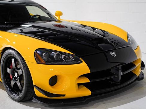 Used 2009 Dodge Viper ACR image 22