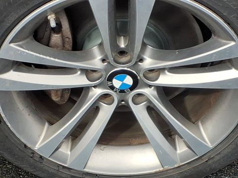 Used 2017 BMW 340i Gran Turismo xDrive image 7