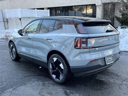 New 2026 Volvo EX30 Plus w/ Protection Package Premier image 4