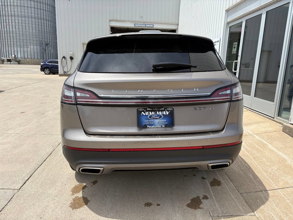Used 2020 Lincoln Nautilus Reserve w/ Equipment Group 201A AWD/4WD image 4