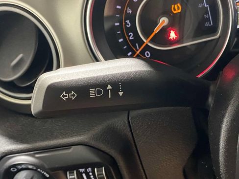 Used 2021 Jeep Wrangler Sport AWD/4WD image 24