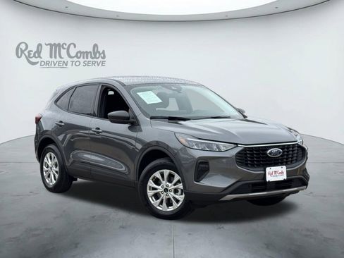 Used 2025 Ford Escape Active image 1