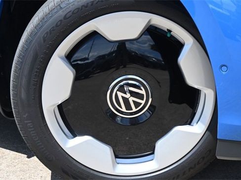 New 2025 Volkswagen ID. Buzz Pro S image 6