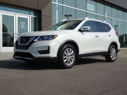 Used 2018 Nissan Rogue SV