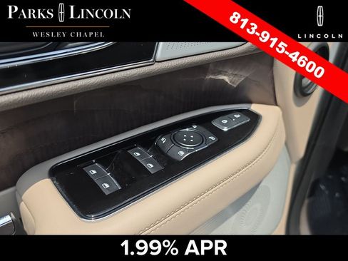 Certified 2024 Lincoln Navigator Reserve AWD/4WD image 19