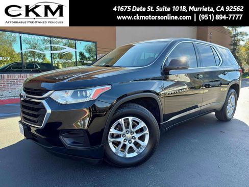 Used 2018 Chevrolet Traverse LS image 1