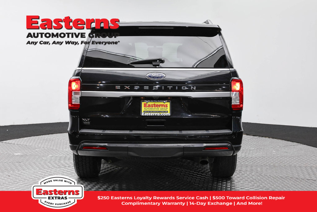 Used 2024 Ford Expedition XLT RWD image 7