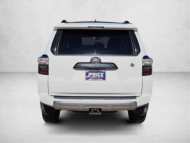 Used 2018 Toyota 4Runner TRD Off-Road AWD/4WD image 7