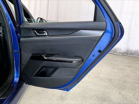 Used 2023 Kia K5 GT FWD image 23