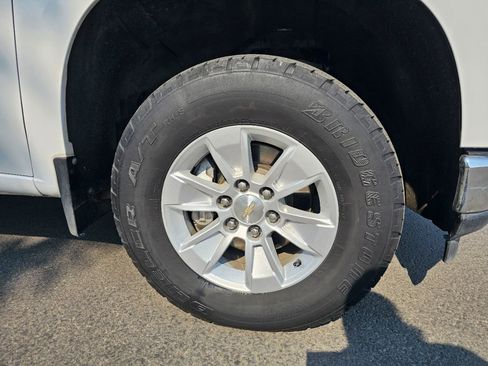 Used 2020 Chevrolet Silverado 1500 LT w/ Remote Start Package image 6